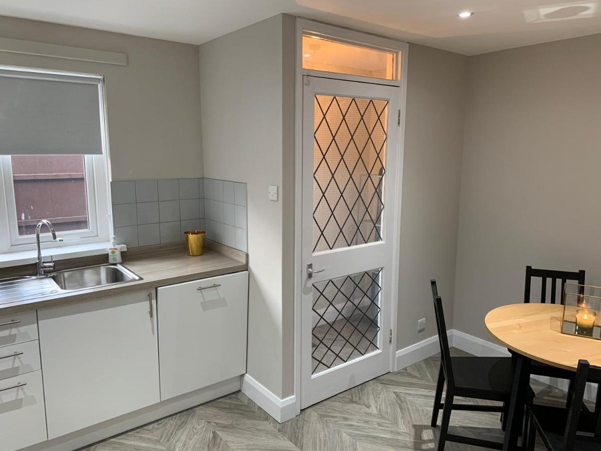City Break Plush Pad, Walking Distance To City Centre Belfast Exterior photo