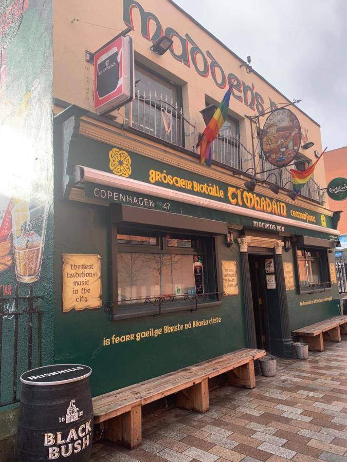 City Break Plush Pad, Walking Distance To City Centre Belfast Exterior photo